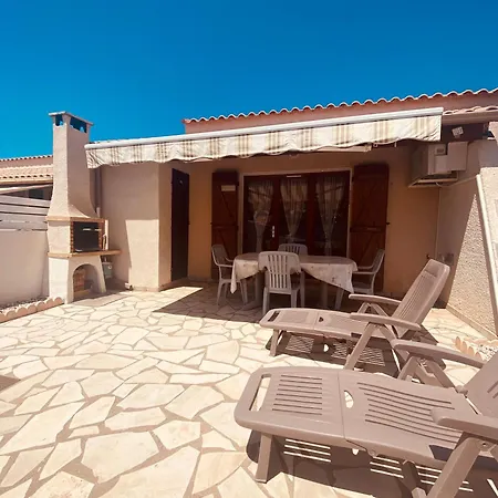 5 Pers Climatisée Terrasse Et Parking Proche - V0264 Vias