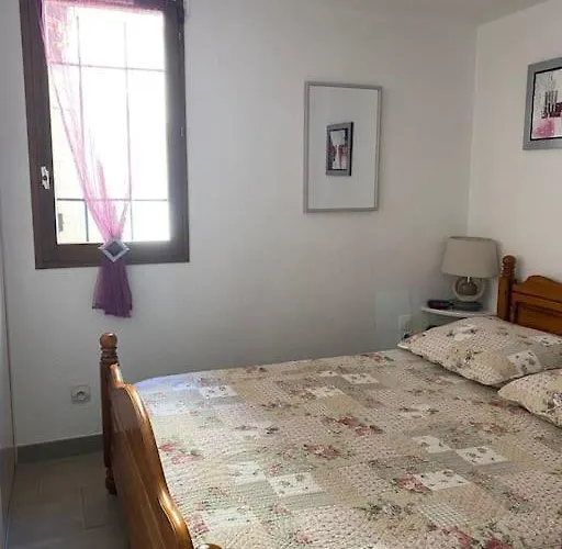 5 Pers Climatisée Terrasse Et Parking Proche - V0264 Villa Vias